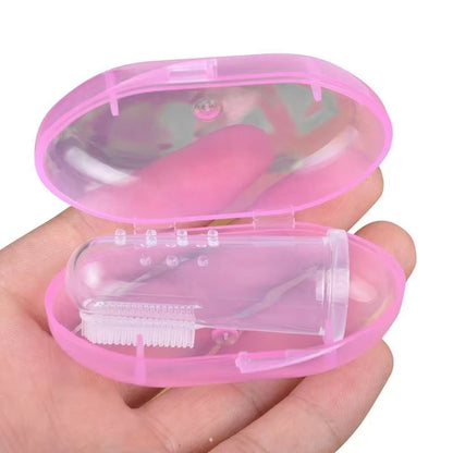 Premium Silicone Finger Toothbrush for Dogs and Cats - Effective Dental Care Tool for Bad Breath and Tartar Removal